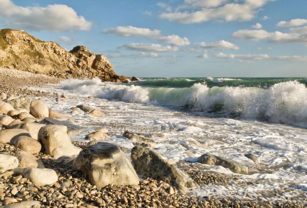 Luxurious Beach House Chesil Beach. Sleeps 6 Castletown  Exterior photo
