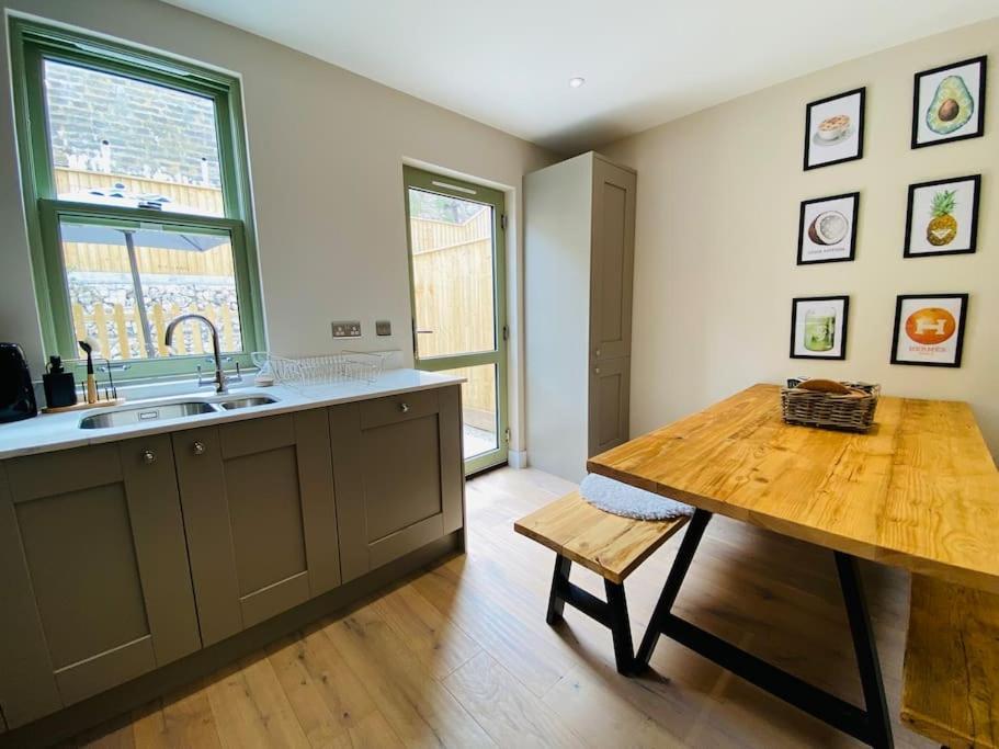 Luxurious Beach House Chesil Beach. Sleeps 6 Castletown  Exterior photo